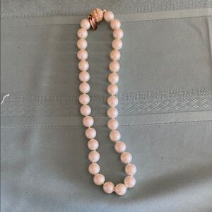Kissaka Gold and Cream Pearl Necklace